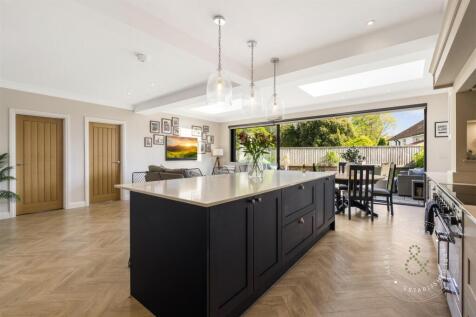 Hendre Close, Llandaff, Hern Crabtree (15).jpg