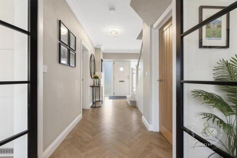 Hendre Close, Llandaff, Hern Crabtree (4).jpg