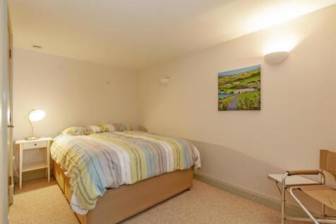 Bedroom 2-1.jpg