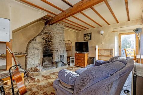 Reception Room-2.jpg