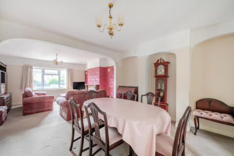 1343055-12-68a47f...