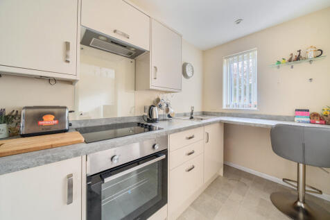 1369236-2-68f25b9...