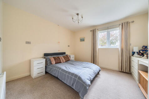 1369236-10-68f25d...