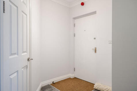 1385622-9-692872d...