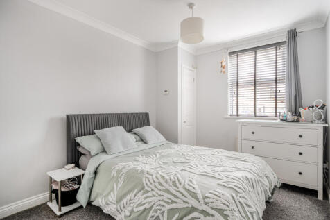 1385622-16-692872...