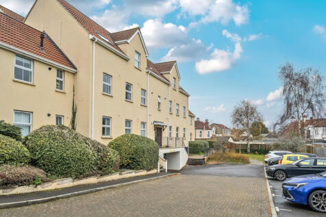 1385622-21-692872...