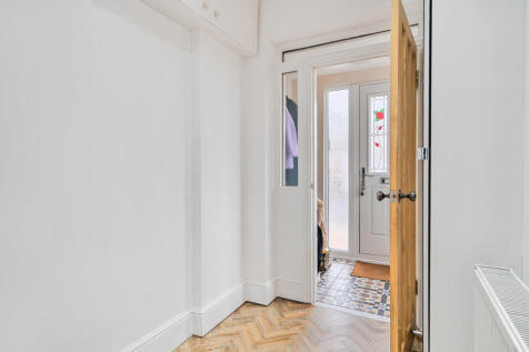 1403065-17-697745...