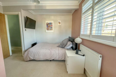 bed 3
