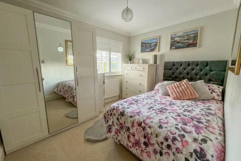bed 4