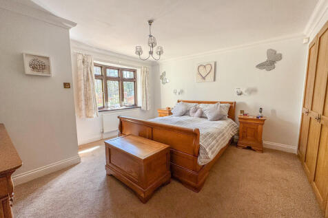 bed 1
