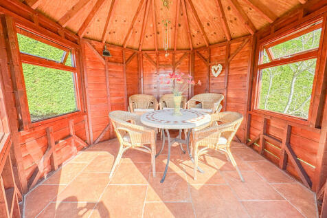 summer house