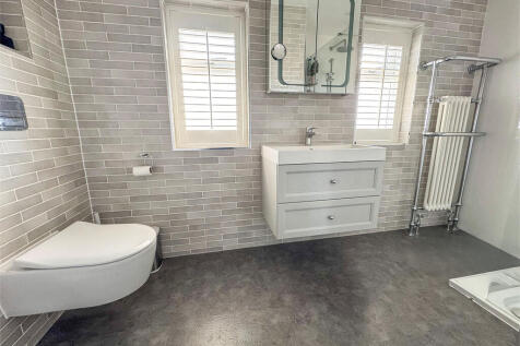 bed1 ensuite