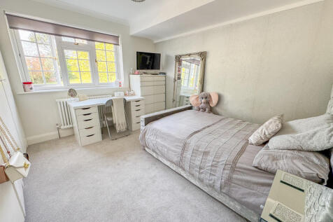 bed 4