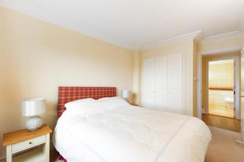 98934_Flat 609 Regent Court 29A Wrights Lane (24)_