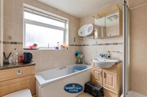 120 de Montfort Way WM (14 of 18).jpg