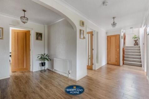 15 Whitefield Close WM (11 of 51).jpg