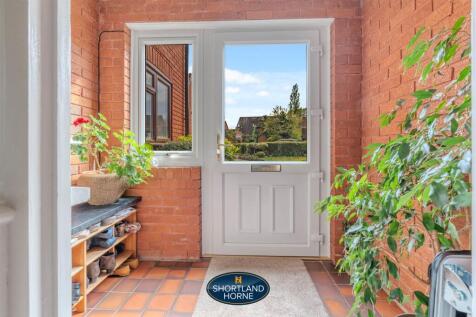 15 Whitefield Close WM (14 of 51).jpg