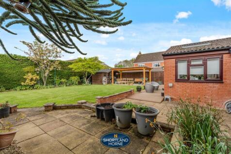 15 Whitefield Close WM (17 of 51).jpg