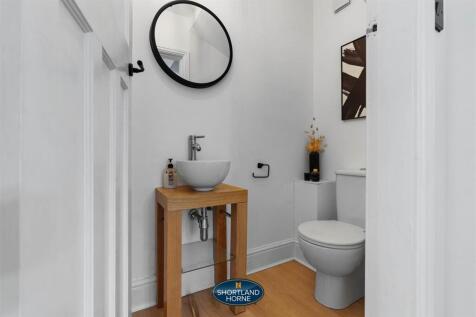 138 Lincroft Crescent (2 of 26).jpg