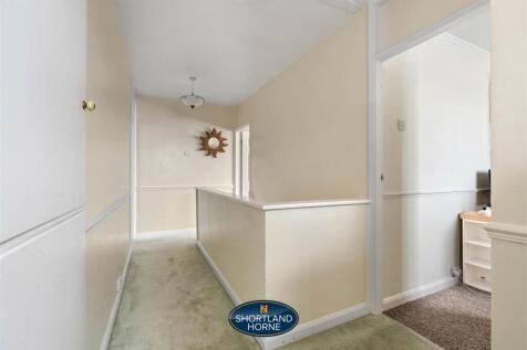 93 Drayton Crescent WM (7 of 28).jpg