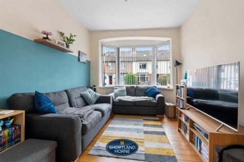 74 Kingsland Avenue WM (8 of 21).jpg