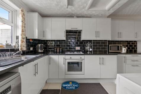 61 Sadler Road WM (9 of 25).jpg