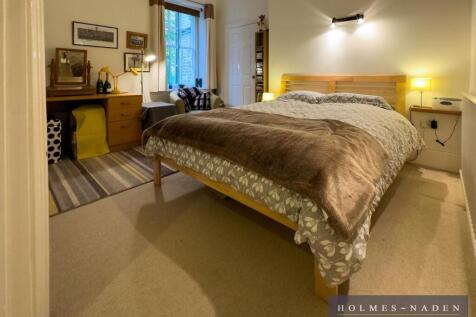 Bedroom 2.jpg