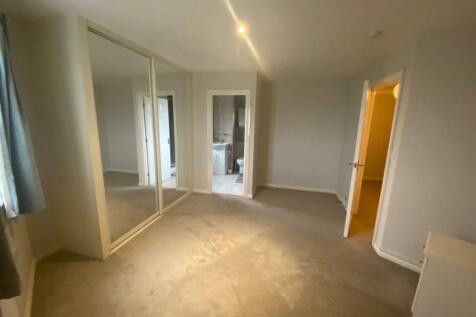 2 Bedroom Flats To Rent In Gosport Hampshire Rightmove