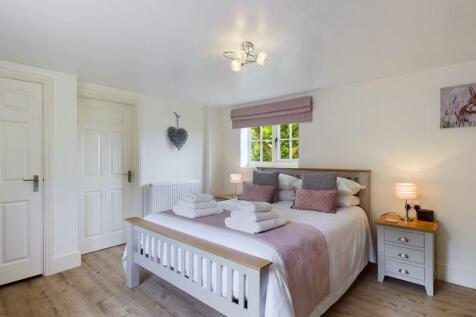 Cottage C bedroom