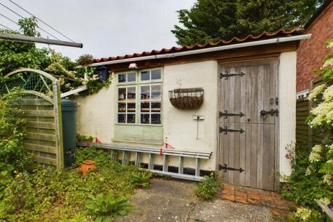 Outbuilding