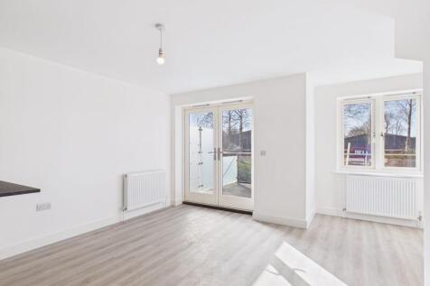 Living / Dining / Kitchen