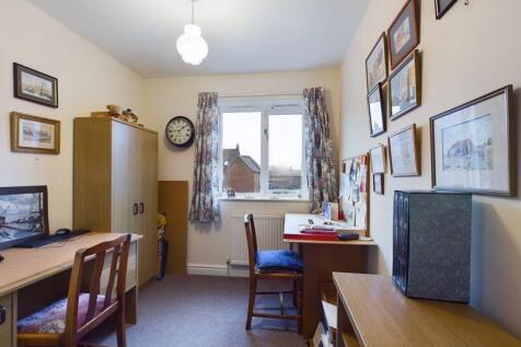 Bedroom/office