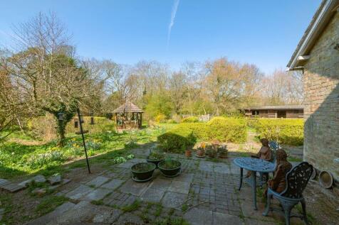 Gardens and patio seating