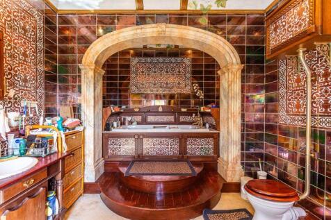 Master Bedroom En Suite