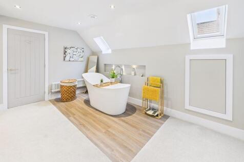 Master Bedroom Open Bathroom