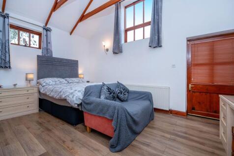 Barn Owl Guest Bedroom