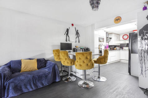 Kitchen/Reception
