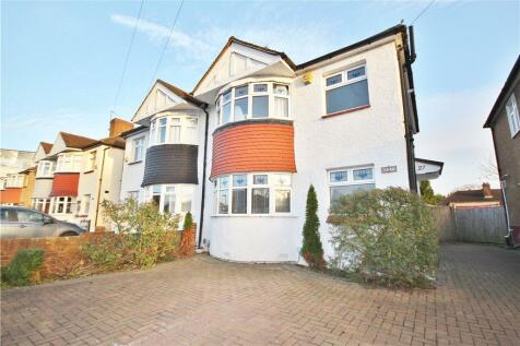 3 Bedroom Houses For Sale In Hounslow Heath Hounslow