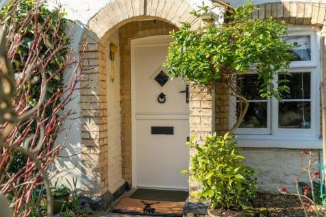 4 Mandville, Burwell-00107.jpg