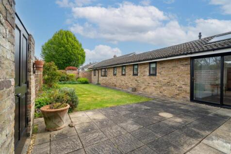 3 Beechwood Ave, Bottisham,--6.jpg