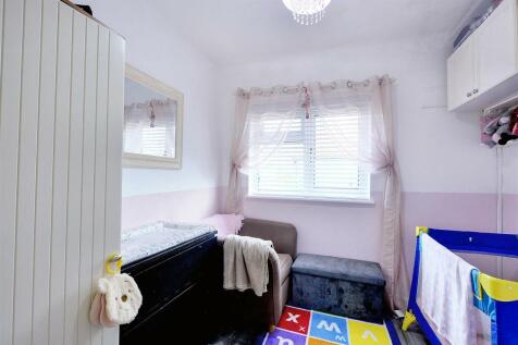Bedroom 2_2.jpeg