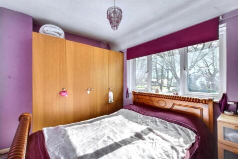 Bedroom 1_1.jpeg