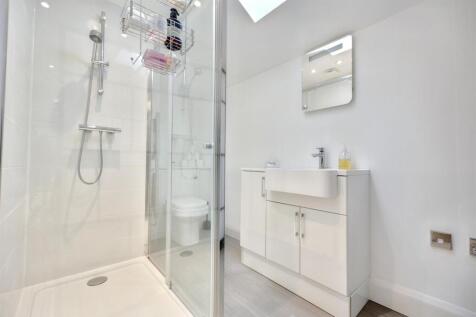 En Suite 1.jpeg