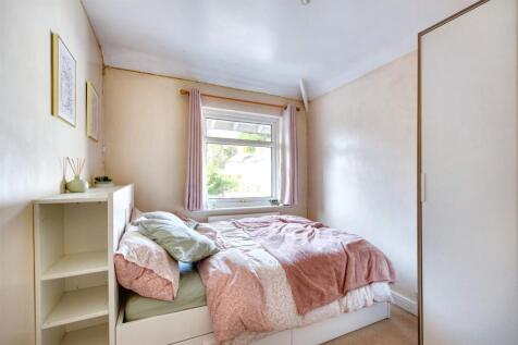 Bedroom 3_1.jpeg