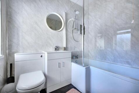 Bathroom.jpeg
