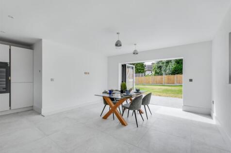 Open Plan Kitchen Diner_5.jpeg