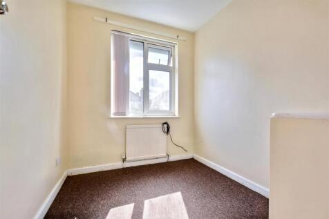 Bedroom Three_2.jpeg