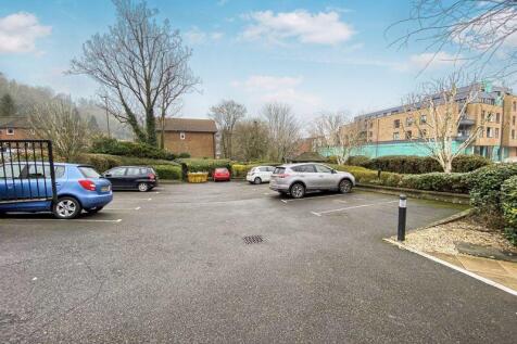 RESIDENTS CAR PARKING AREA