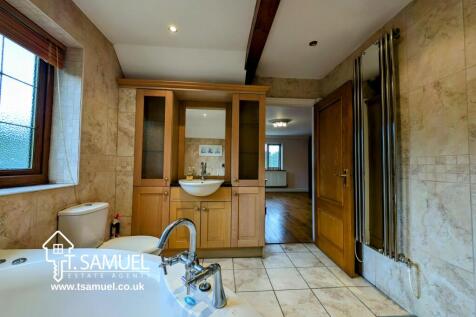 En-suite Bed 1