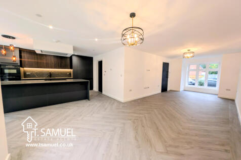 PXL_20251003_094941659~2